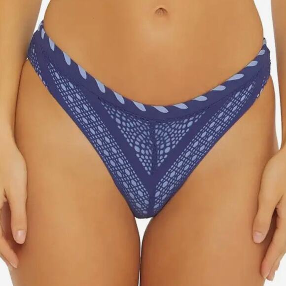 Becca Blue DWA Crochet Adela Hipster Bikini Bottom S NWT - Picture 1 of 3